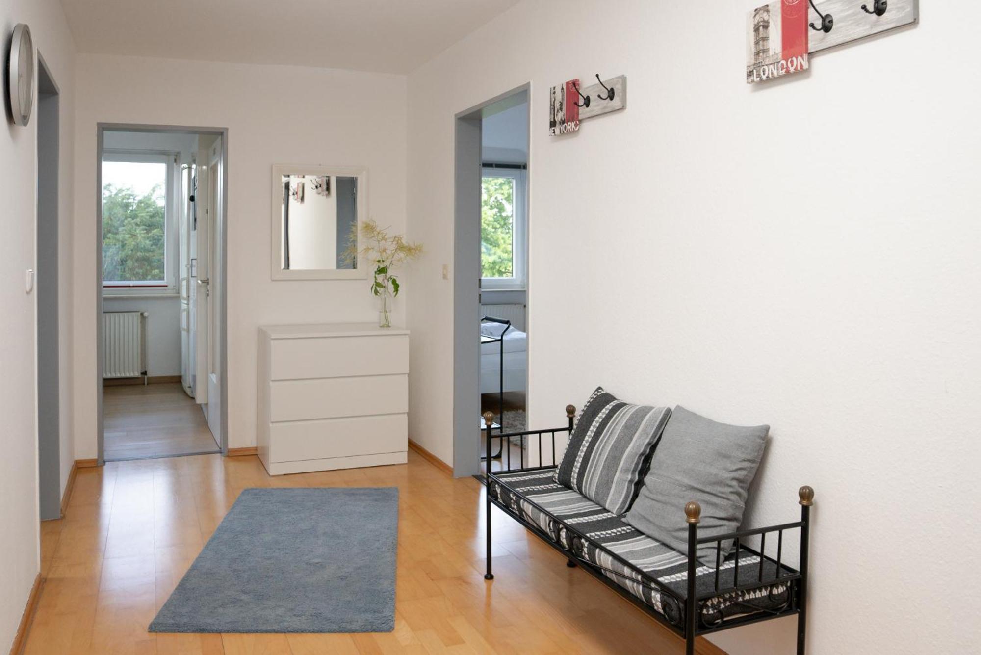 Remark Studios - Wohnung Fuer 6 In Grossburgwedel Экстерьер фото