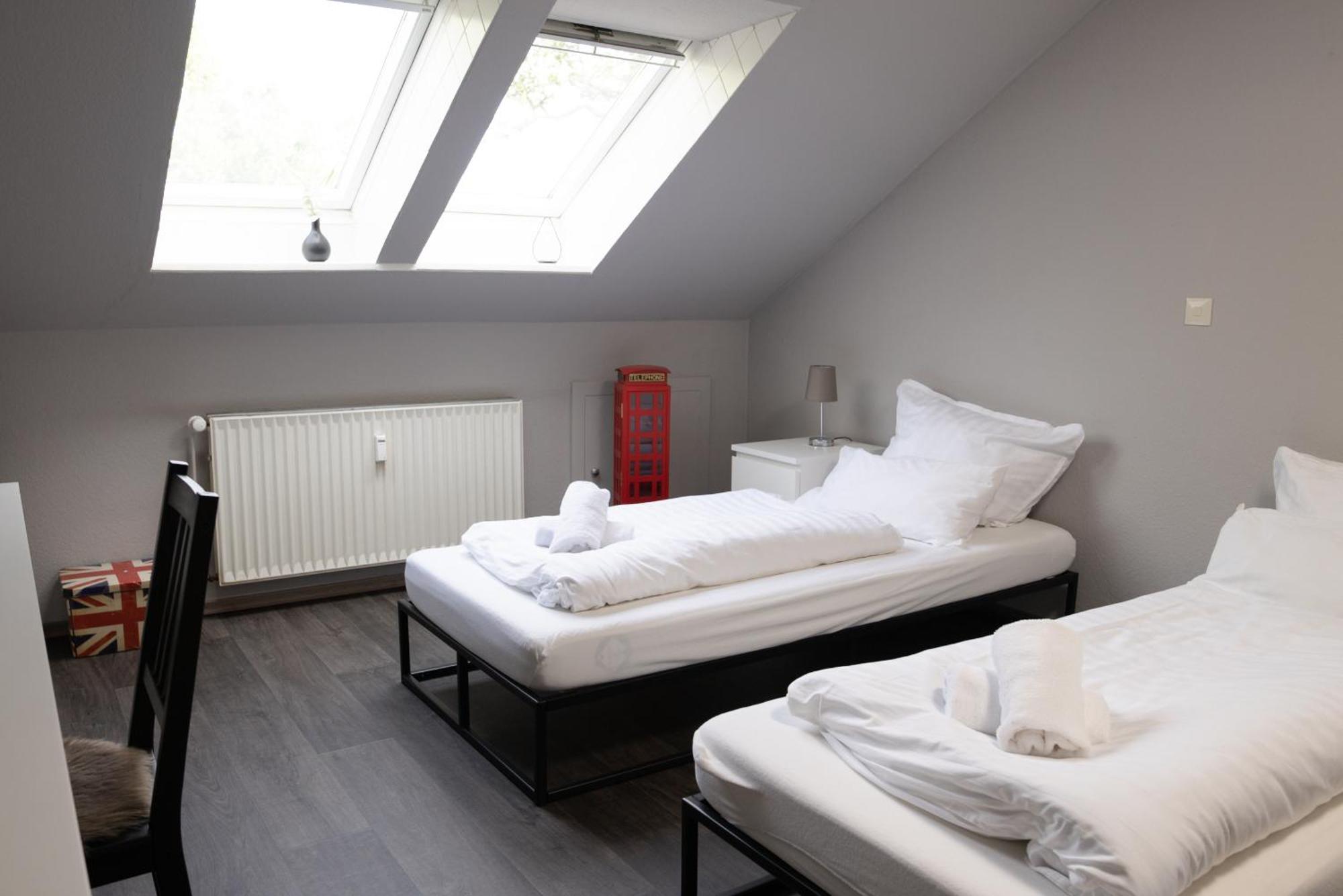 Remark Studios - Wohnung Fuer 6 In Grossburgwedel Экстерьер фото